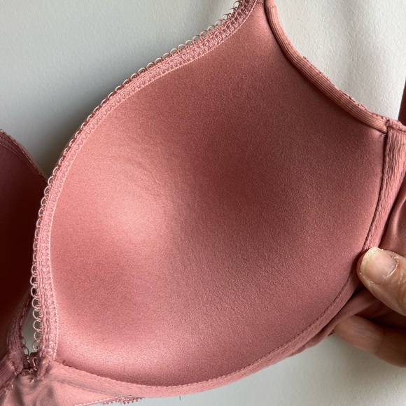 Victoria Secret Push-Up Bra Sz 32DDD - Picture 9 of 9